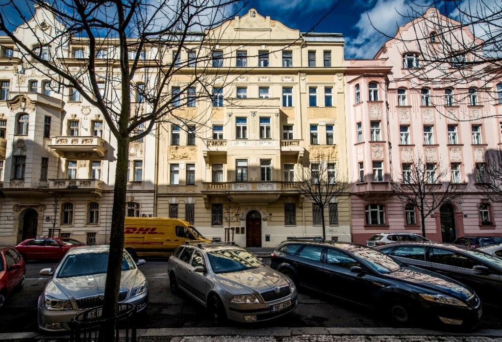 Modern Apartment Riegrovy Sady Prag Exteriör bild