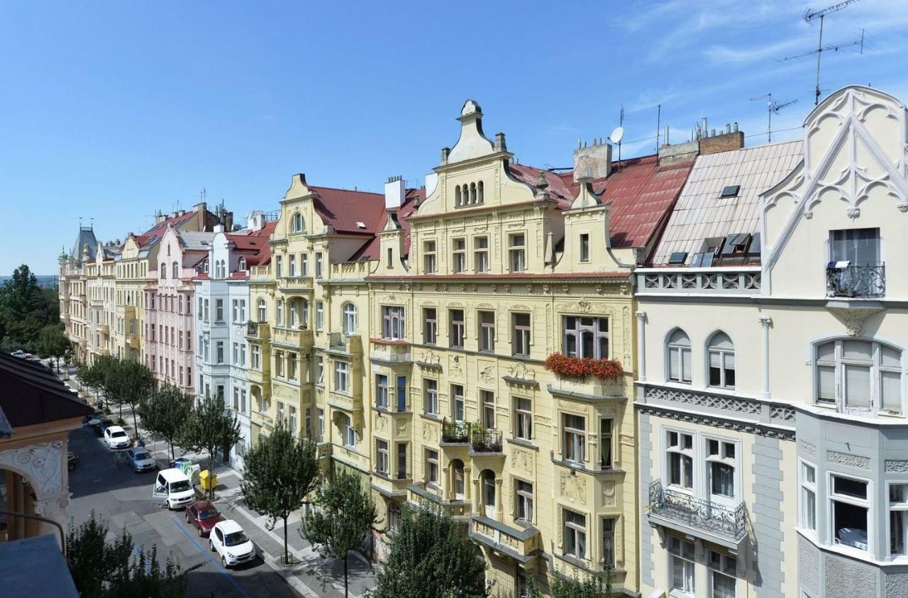 Modern Apartment Riegrovy Sady Prag Exteriör bild